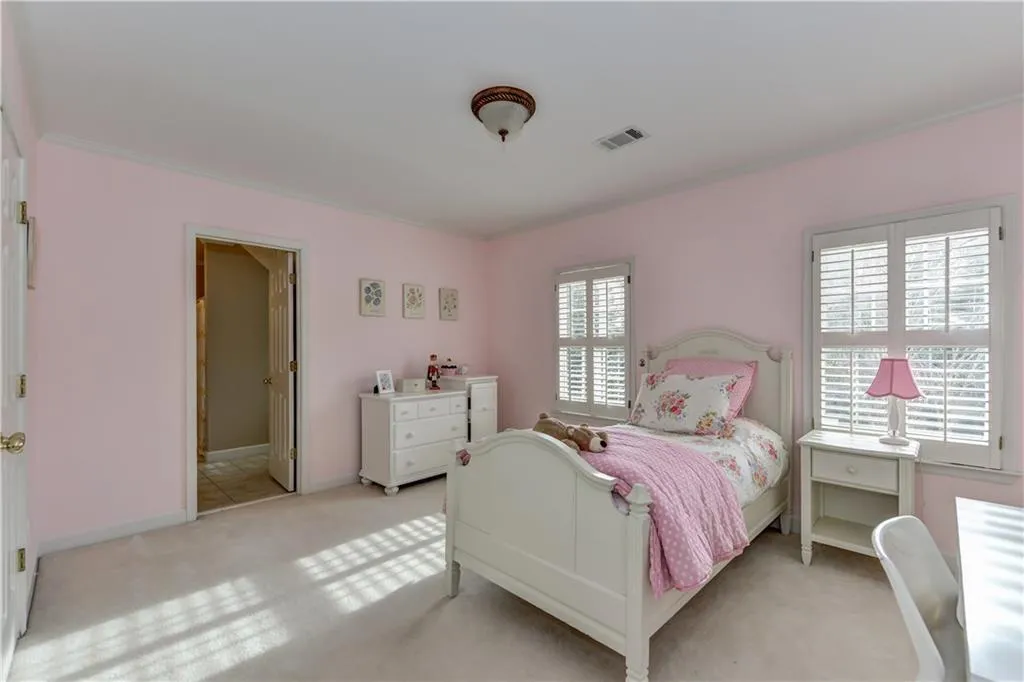 7800 Landowne Drive, Atlanta, Georgia 30350, 5 Bedrooms Bedrooms, ,4 BathroomsBathrooms,Residential,Sold,7800 Landowne Drive,5624268