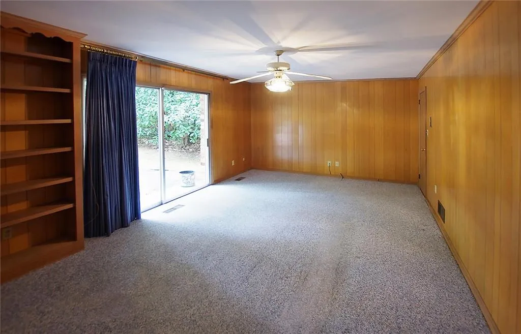 6555 Sentry Hill Trail, Sandy Springs, Georgia 30328, 4 Bedrooms Bedrooms, ,3 BathroomsBathrooms,Residential,Sold,6555 Sentry Hill Trail,6634643