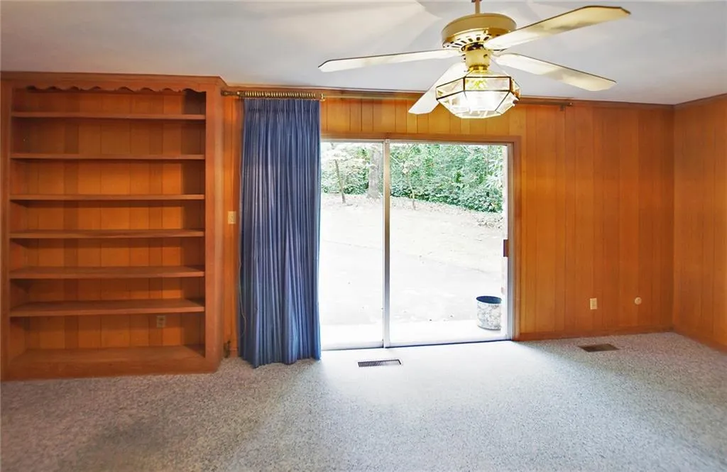 6555 Sentry Hill Trail, Sandy Springs, Georgia 30328, 4 Bedrooms Bedrooms, ,3 BathroomsBathrooms,Residential,Sold,6555 Sentry Hill Trail,6634643