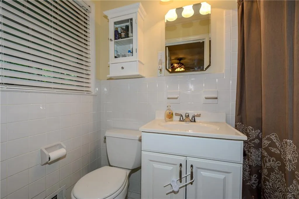 6575 Wright Circle Ne, Sandy Springs, Georgia 30328, 3 Bedrooms Bedrooms, ,2 BathroomsBathrooms,Residential,Sold,6575 Wright Circle Ne,5696016