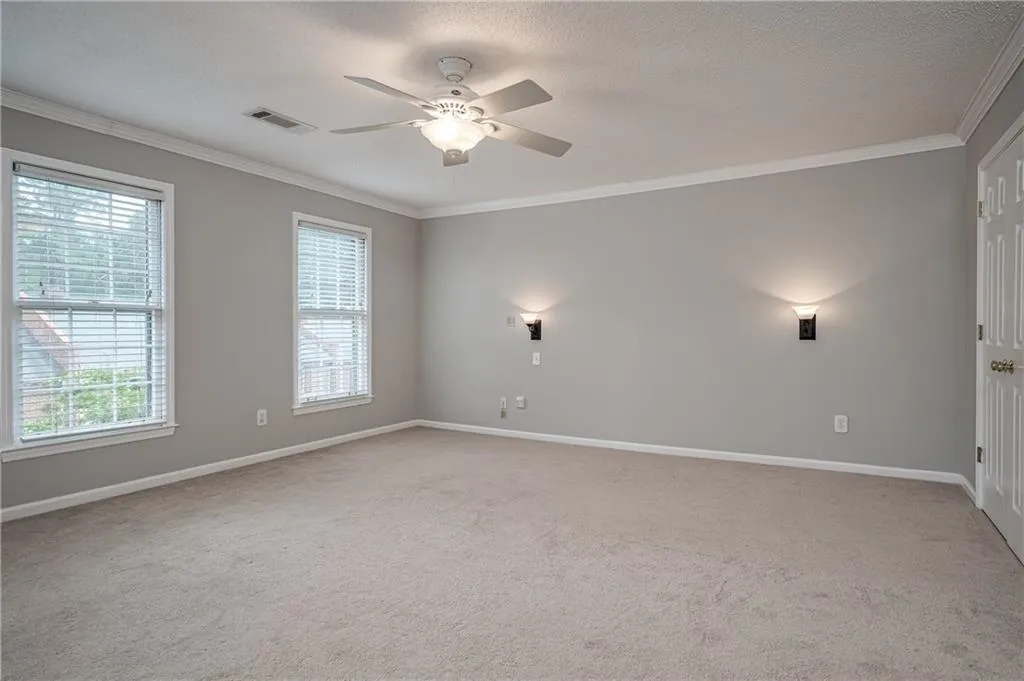326 The Chace, Sandy Springs, Georgia 30328, 3 Bedrooms Bedrooms, ,2 BathroomsBathrooms,Residential,Sold,326 The Chace,6926233