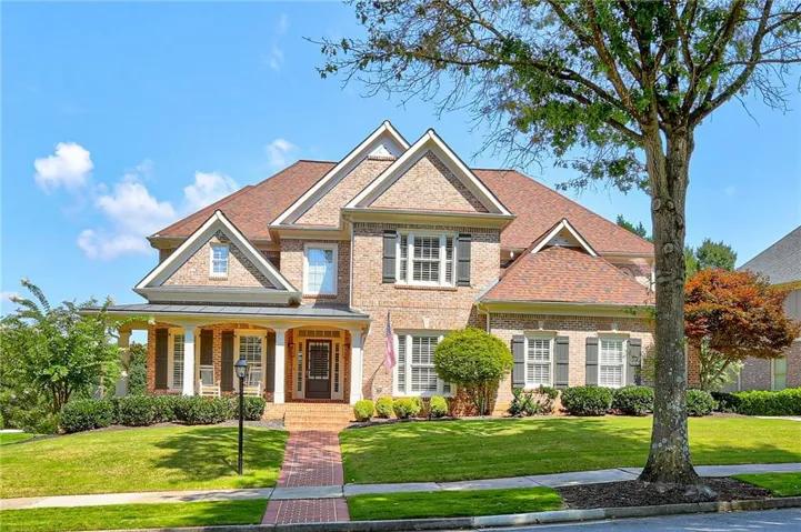 1043 Meadow Club Court, Suwanee, Georgia 30024