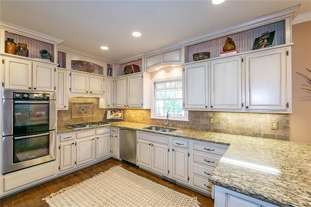 305 Aldenshire Place, Sandy Springs, Georgia 30350, 4 Bedrooms Bedrooms, ,4 BathroomsBathrooms,Residential,Sold,305 Aldenshire Place,6690910 305 Aldenshire Place, Sandy Springs, Georgia 30350, 4 Bedrooms Bedrooms, ,4 BathroomsBathrooms,Residential,Sold,305 Aldenshire Place,6690910