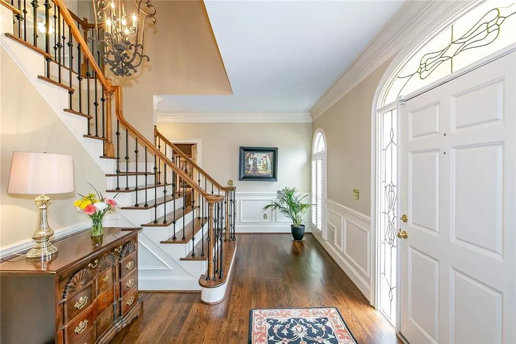 305 Aldenshire Place, Sandy Springs, Georgia 30350, 4 Bedrooms Bedrooms, ,4 BathroomsBathrooms,Residential,Sold,305 Aldenshire Place,6690910 305 Aldenshire Place, Sandy Springs, Georgia 30350, 4 Bedrooms Bedrooms, ,4 BathroomsBathrooms,Residential,Sold,305 Aldenshire Place,6690910