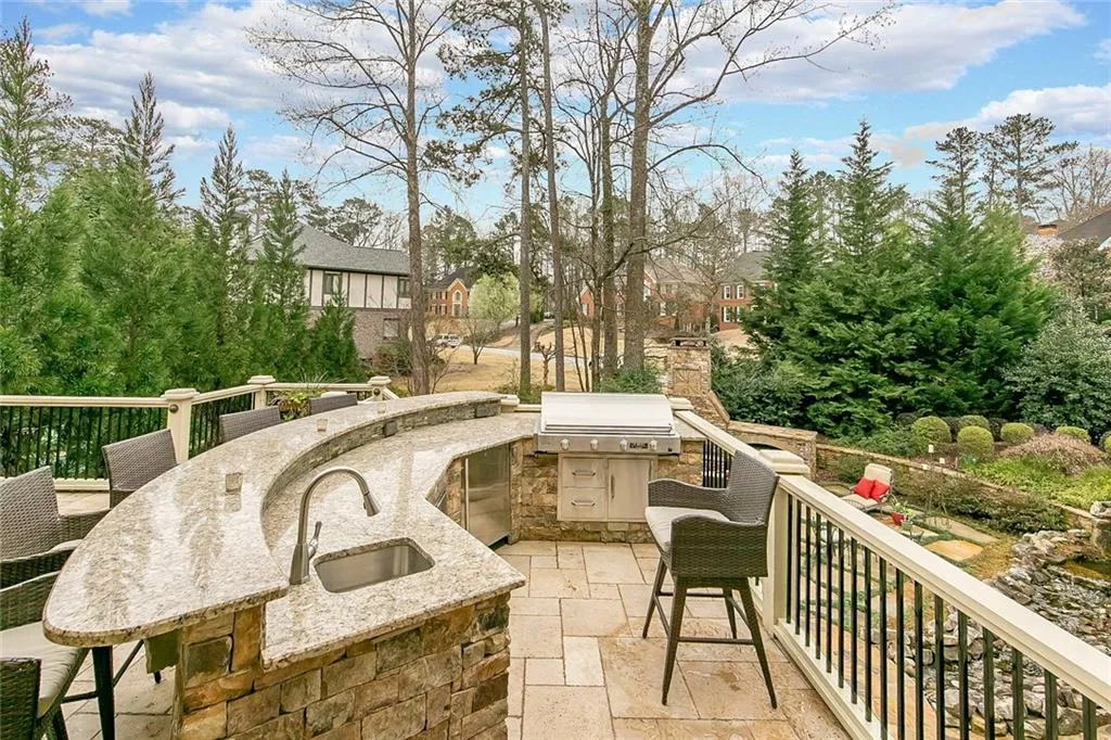 305 Aldenshire Place, Sandy Springs, Georgia 30350, 4 Bedrooms Bedrooms, ,4 BathroomsBathrooms,Residential,Sold,305 Aldenshire Place,6690910 305 Aldenshire Place, Sandy Springs, Georgia 30350, 4 Bedrooms Bedrooms, ,4 BathroomsBathrooms,Residential,Sold,305 Aldenshire Place,6690910