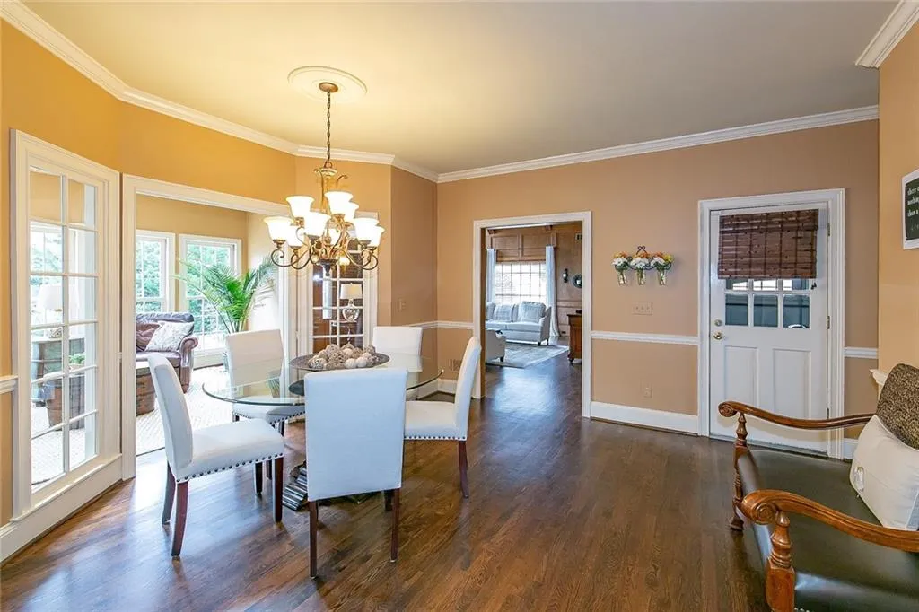 305 Aldenshire Place, Sandy Springs, Georgia 30350, 4 Bedrooms Bedrooms, ,4 BathroomsBathrooms,Residential,Sold,305 Aldenshire Place,6690910 305 Aldenshire Place, Sandy Springs, Georgia 30350, 4 Bedrooms Bedrooms, ,4 BathroomsBathrooms,Residential,Sold,305 Aldenshire Place,6690910