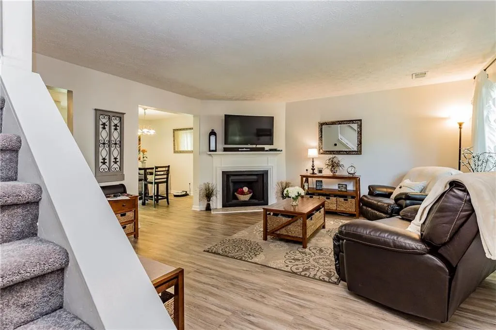 2003 Queen Anne Court, Atlanta, Georgia 30350, 2 Bedrooms Bedrooms, ,2 BathroomsBathrooms,Residential,Sold,2003 Queen Anne Court,6055273