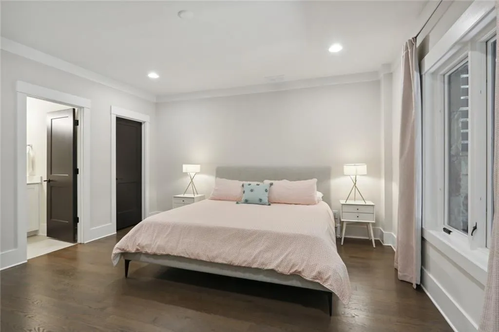 40 Bonnie Lane, Atlanta, Georgia 30328, 6 Bedrooms Bedrooms, ,6 BathroomsBathrooms,Residential,Sold,40 Bonnie Lane,7041064