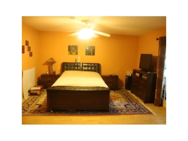 906 Hollyfax Circle Unit 906, Sandy Springs, Georgia 30328, 2 Bedrooms Bedrooms, ,2 BathroomsBathrooms,Residential,Sold,906 Hollyfax Circle Unit 906,5644284