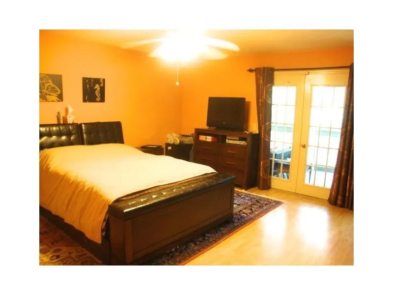 906 Hollyfax Circle Unit 906, Sandy Springs, Georgia 30328, 2 Bedrooms Bedrooms, ,2 BathroomsBathrooms,Residential,Sold,906 Hollyfax Circle Unit 906,5644284