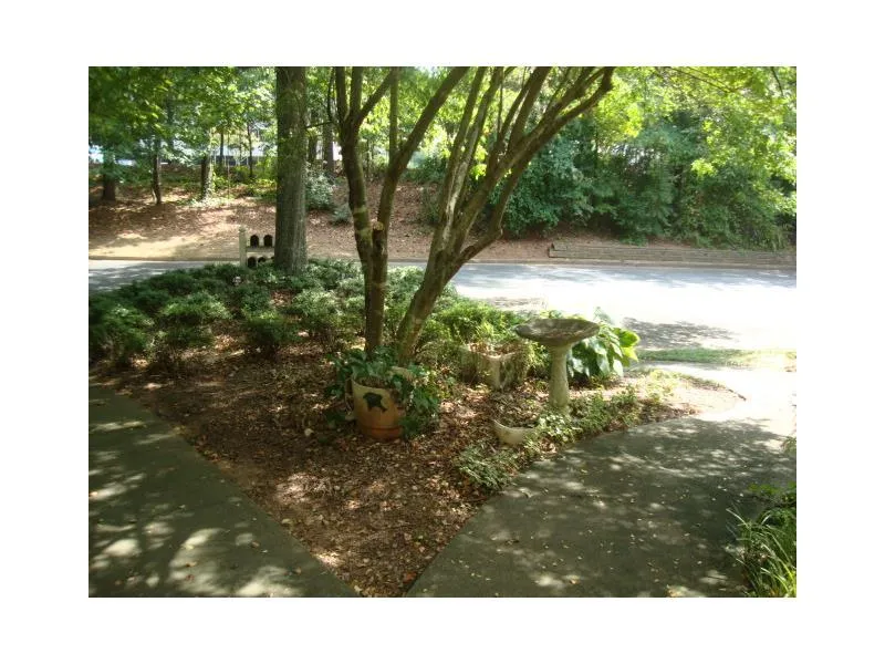 906 Hollyfax Circle Unit 906, Sandy Springs, Georgia 30328, 2 Bedrooms Bedrooms, ,2 BathroomsBathrooms,Residential,Sold,906 Hollyfax Circle Unit 906,5644284