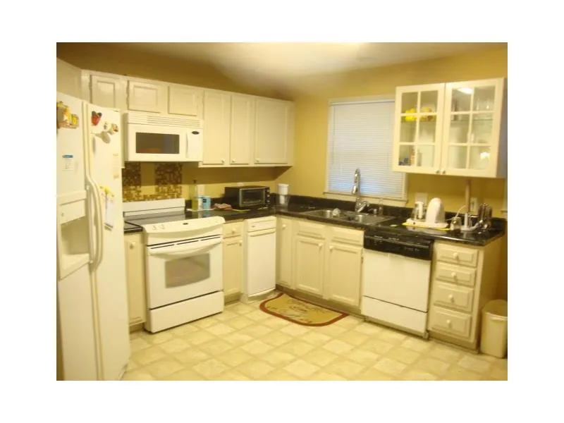 906 Hollyfax Circle Unit 906, Sandy Springs, Georgia 30328, 2 Bedrooms Bedrooms, ,2 BathroomsBathrooms,Residential,Sold,906 Hollyfax Circle Unit 906,5644284