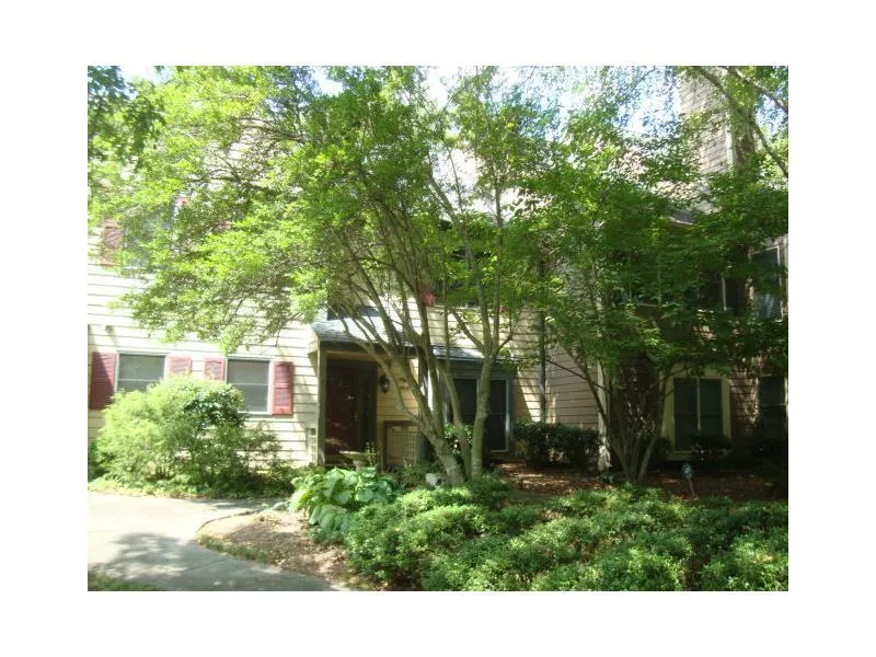 906 Hollyfax Circle Unit 906, Sandy Springs, Georgia 30328, 2 Bedrooms Bedrooms, ,2 BathroomsBathrooms,Residential,Sold,906 Hollyfax Circle Unit 906,5644284