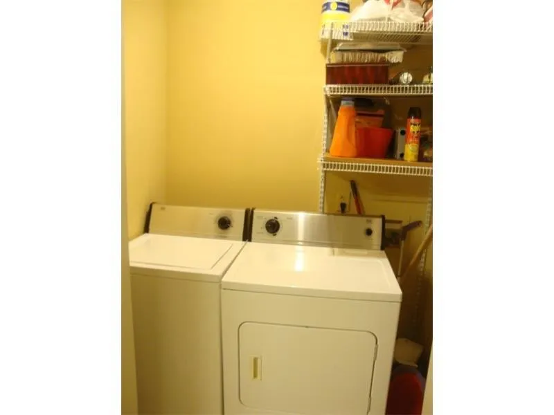 906 Hollyfax Circle Unit 906, Sandy Springs, Georgia 30328, 2 Bedrooms Bedrooms, ,2 BathroomsBathrooms,Residential,Sold,906 Hollyfax Circle Unit 906,5644284