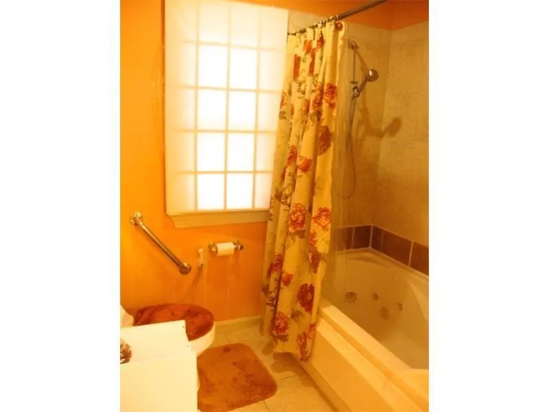 906 Hollyfax Circle Unit 906, Sandy Springs, Georgia 30328, 2 Bedrooms Bedrooms, ,2 BathroomsBathrooms,Residential,Sold,906 Hollyfax Circle Unit 906,5644284