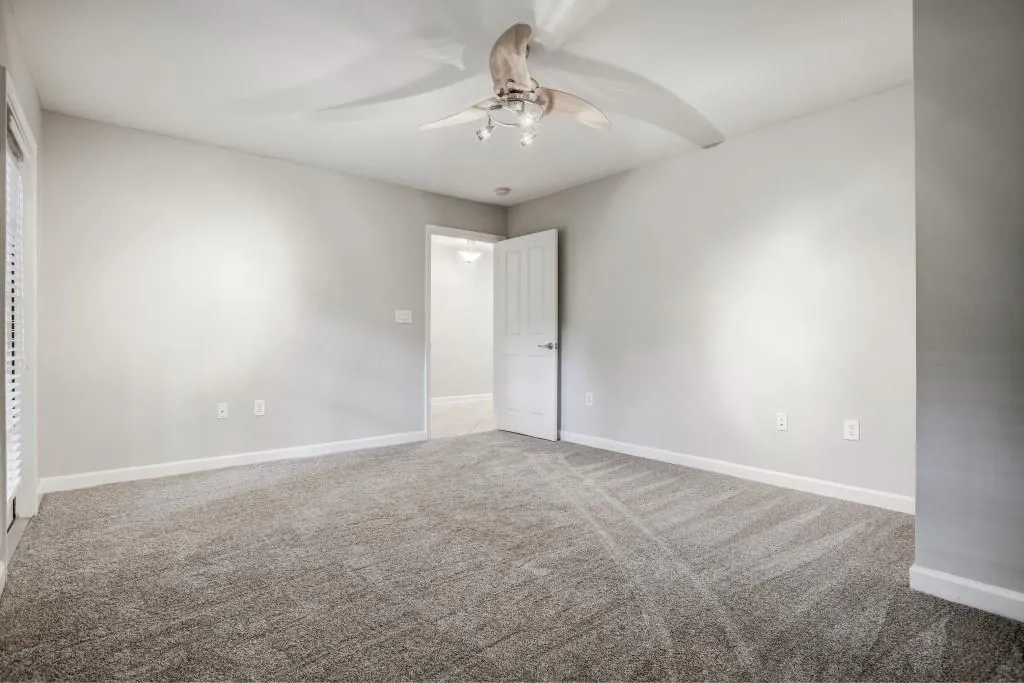 5486 Glenridge View Unit 2106, Atlanta, Georgia 30342, 2 Bedrooms Bedrooms, ,2 BathroomsBathrooms,Residential,Sold,5486 Glenridge View Unit 2106,6042638