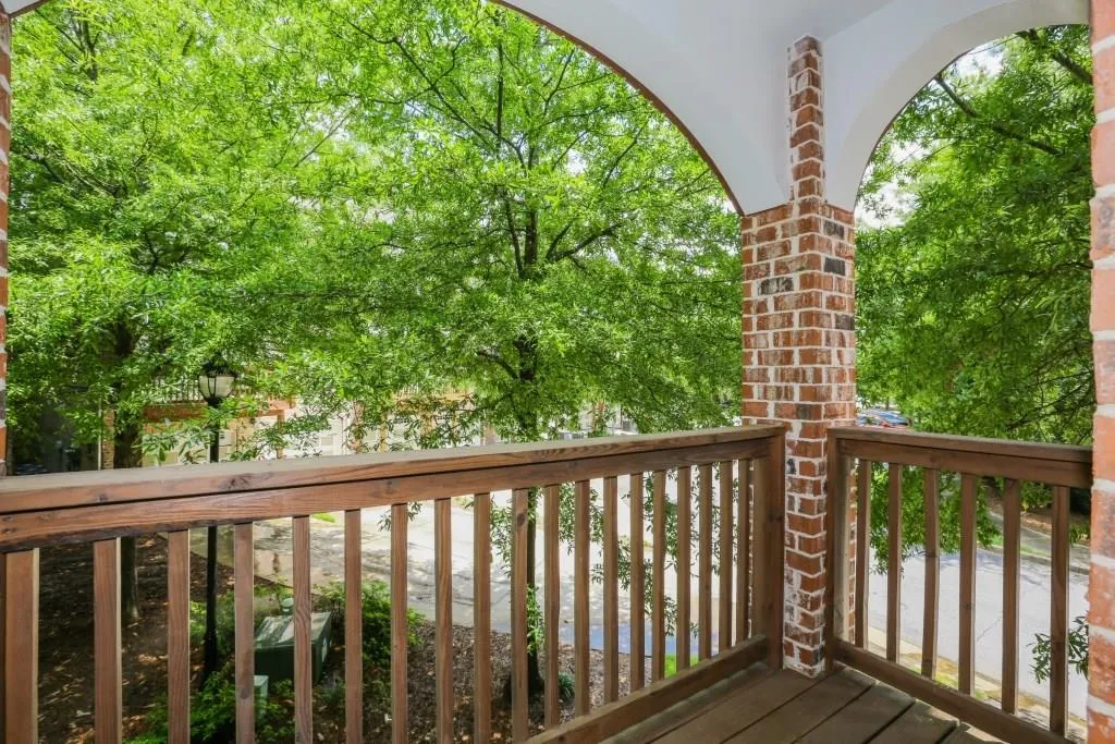 5486 Glenridge View Unit 2106, Atlanta, Georgia 30342, 2 Bedrooms Bedrooms, ,2 BathroomsBathrooms,Residential,Sold,5486 Glenridge View Unit 2106,6042638