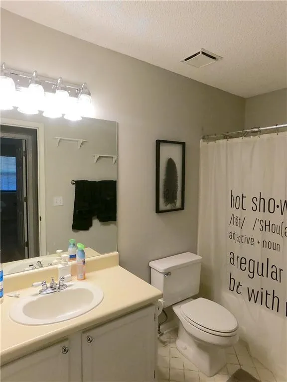 309 Barrington Hills Drive, Sandy Springs, Georgia 30350, 2 Bedrooms Bedrooms, ,2 BathroomsBathrooms,Residential,Sold,309 Barrington Hills Drive,6926938