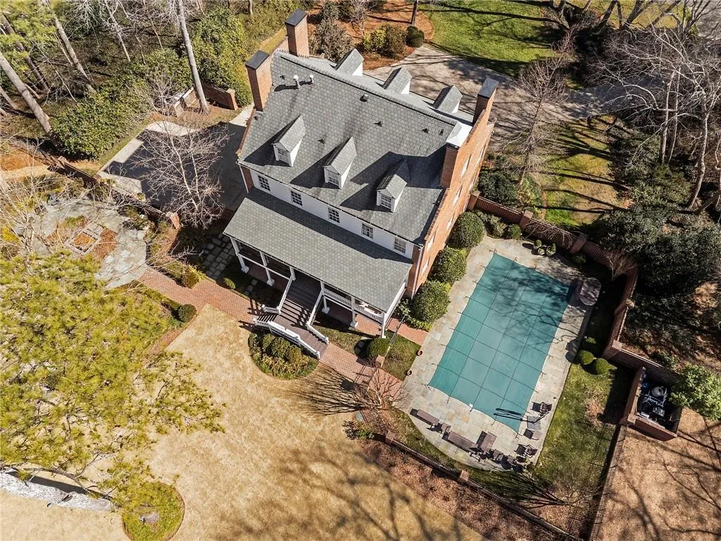 5960 Winterthur Drive, Atlanta, Georgia 30328, 6 Bedrooms Bedrooms, ,4 BathroomsBathrooms,Residential,For Sale,5960 Winterthur Drive,7703310