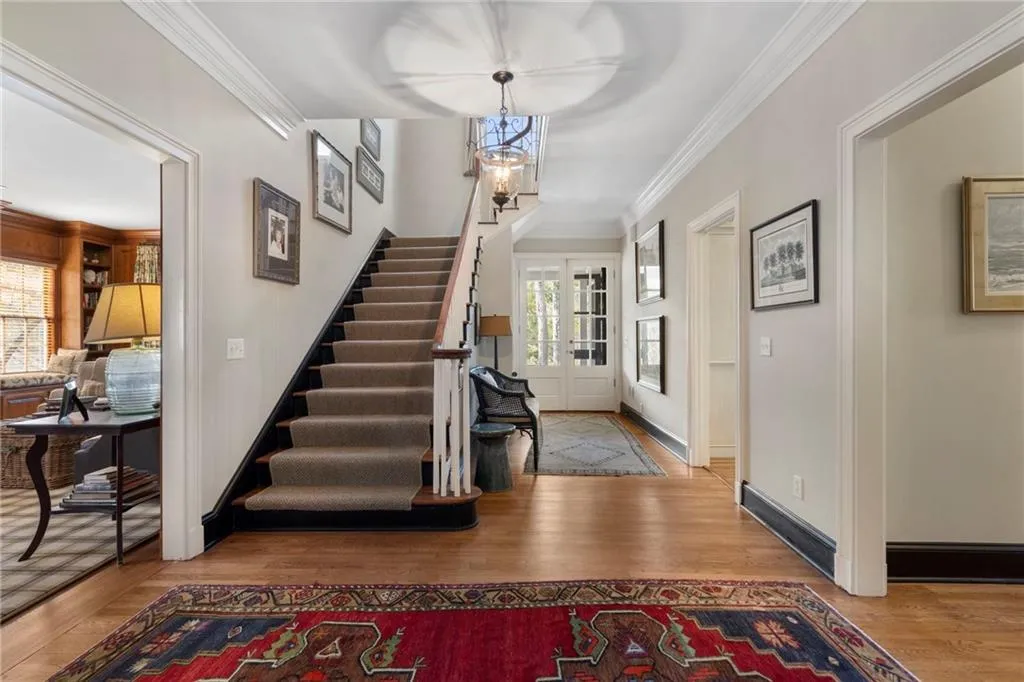 5960 Winterthur Drive, Atlanta, Georgia 30328, 6 Bedrooms Bedrooms, ,4 BathroomsBathrooms,Residential,For Sale,5960 Winterthur Drive,7703310