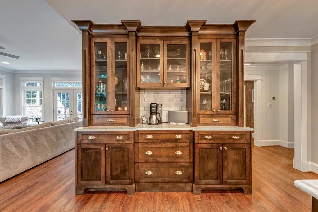 6065 Weatherly Drive, Atlanta, Georgia 30328, 4 Bedrooms Bedrooms, ,3 BathroomsBathrooms,Residential,Sold,6065 Weatherly Drive,6806681