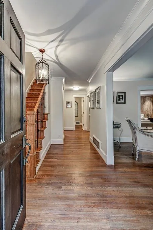 6065 Weatherly Drive, Atlanta, Georgia 30328, 4 Bedrooms Bedrooms, ,3 BathroomsBathrooms,Residential,Sold,6065 Weatherly Drive,6806681