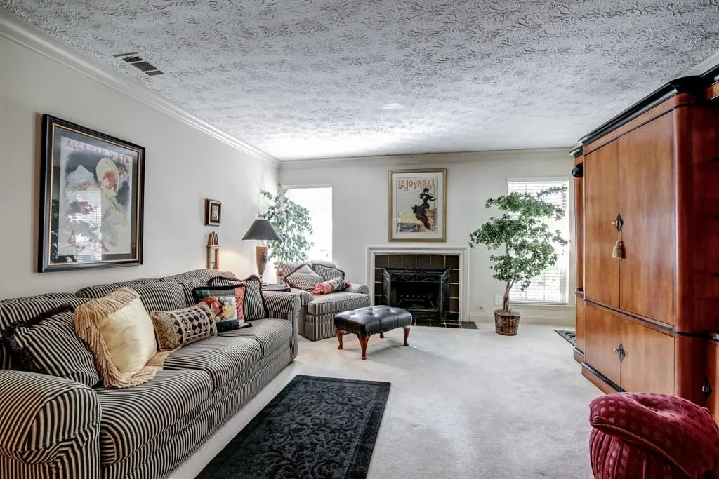 6800 Glenridge Drive Unit 6808f, Sandy Springs, Georgia 30328, 2 Bedrooms Bedrooms, ,2 BathroomsBathrooms,Residential,Sold,6800 Glenridge Drive Unit 6808f,5766803