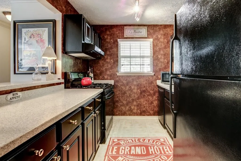 6800 Glenridge Drive Unit 6808f, Sandy Springs, Georgia 30328, 2 Bedrooms Bedrooms, ,2 BathroomsBathrooms,Residential,Sold,6800 Glenridge Drive Unit 6808f,5766803