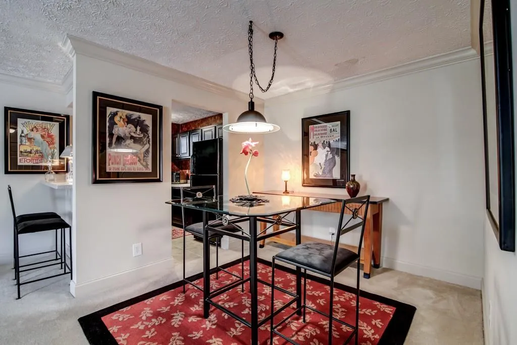 6800 Glenridge Drive Unit 6808f, Sandy Springs, Georgia 30328, 2 Bedrooms Bedrooms, ,2 BathroomsBathrooms,Residential,Sold,6800 Glenridge Drive Unit 6808f,5766803