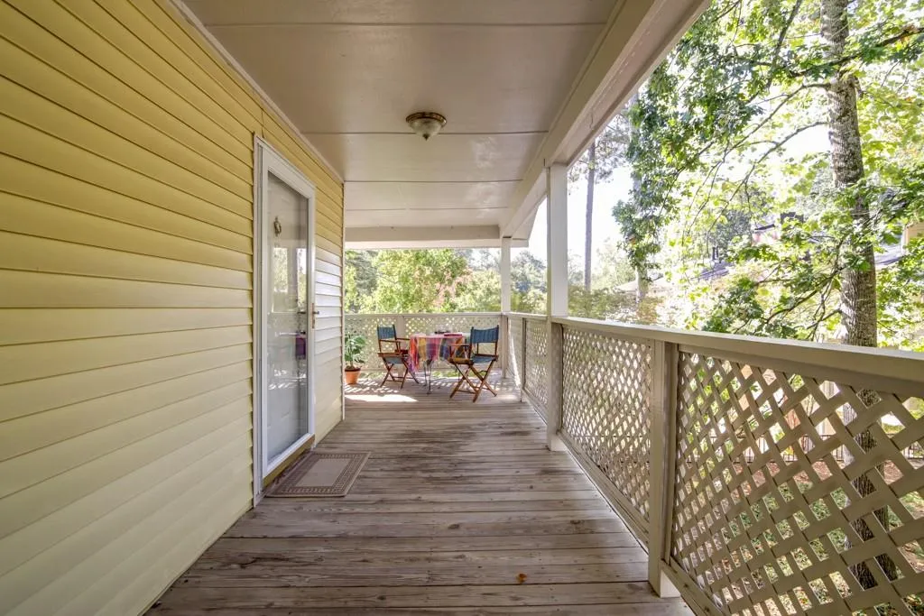 6800 Glenridge Drive Unit 6808f, Sandy Springs, Georgia 30328, 2 Bedrooms Bedrooms, ,2 BathroomsBathrooms,Residential,Sold,6800 Glenridge Drive Unit 6808f,5766803