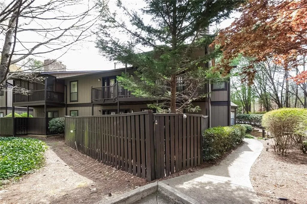 103 River Run Drive, Sandy Springs, Georgia 30350, 2 Bedrooms Bedrooms, ,2 BathroomsBathrooms,Residential,Sold,103 River Run Drive,5825395