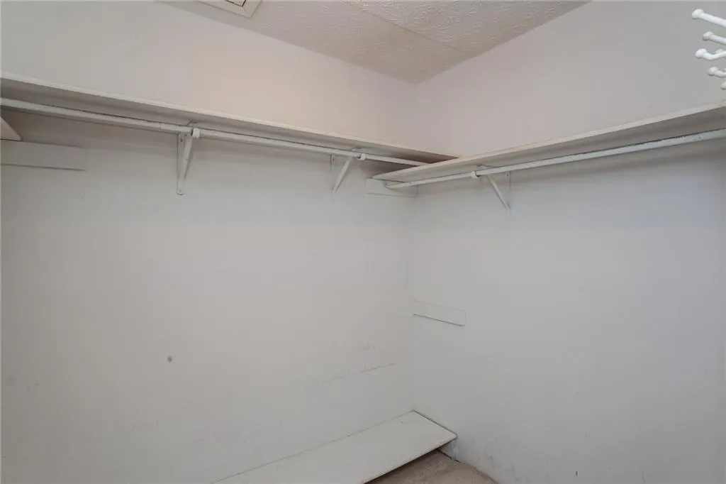 103 River Run Drive, Sandy Springs, Georgia 30350, 2 Bedrooms Bedrooms, ,2 BathroomsBathrooms,Residential,Sold,103 River Run Drive,5825395