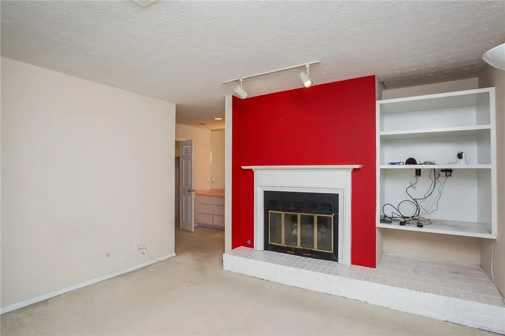 103 River Run Drive, Sandy Springs, Georgia 30350, 2 Bedrooms Bedrooms, ,2 BathroomsBathrooms,Residential,Sold,103 River Run Drive,5825395