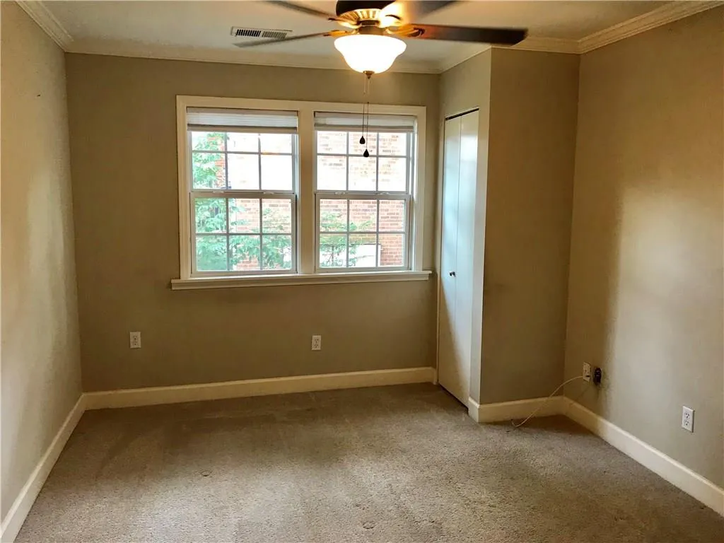 6520 Roswell Road Unit 73, Atlanta, Georgia 30328, 3 Bedrooms Bedrooms, ,2 BathroomsBathrooms,Residential,Sold,6520 Roswell Road Unit 73,6080214