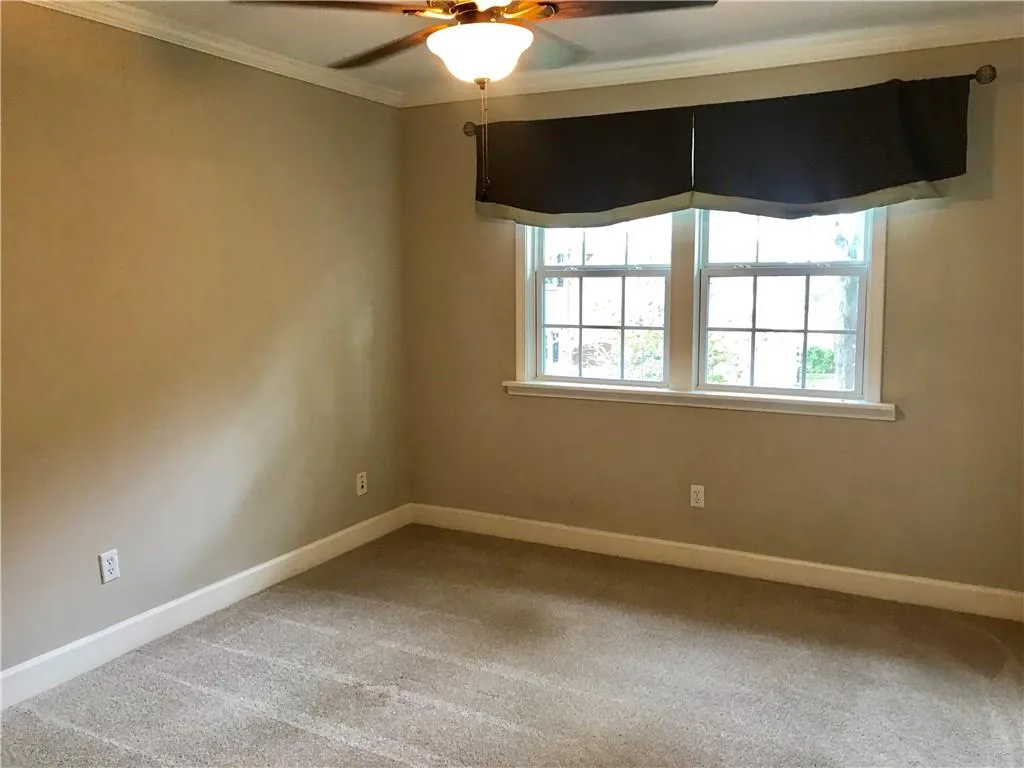 6520 Roswell Road Unit 73, Atlanta, Georgia 30328, 3 Bedrooms Bedrooms, ,2 BathroomsBathrooms,Residential,Sold,6520 Roswell Road Unit 73,6080214