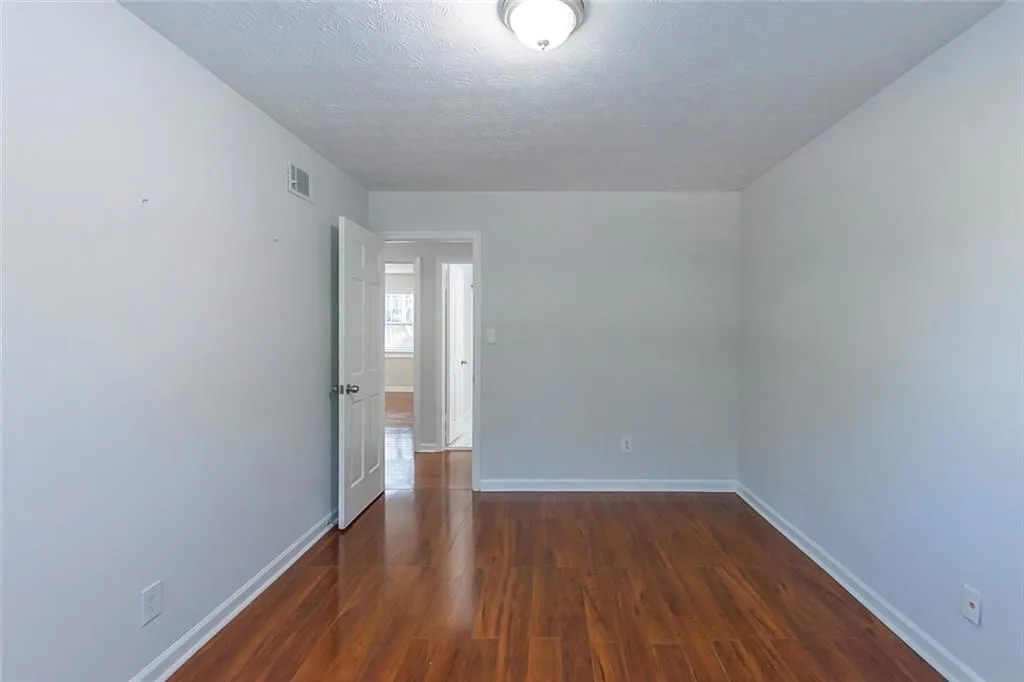 390 N River Parkway Unit F, Atlanta, Georgia 30350, 3 Bedrooms Bedrooms, ,2 BathroomsBathrooms,Residential,Sold,390 N River Parkway Unit F,7032163