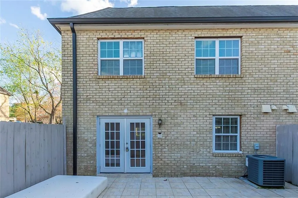 390 N River Parkway Unit F, Atlanta, Georgia 30350, 3 Bedrooms Bedrooms, ,2 BathroomsBathrooms,Residential,Sold,390 N River Parkway Unit F,7032163