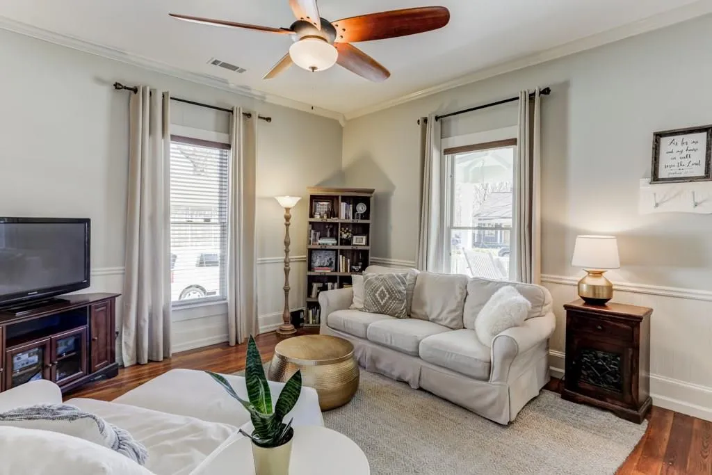 2064 Butler Way Nw, Atlanta, Georgia 30318, 3 Bedrooms Bedrooms, ,2 BathroomsBathrooms,Residential,Sold,2064 Butler Way Nw,5979418