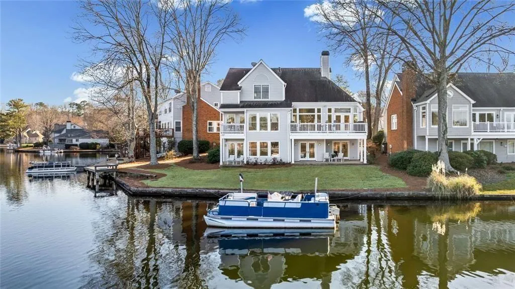 6425 Spinnaker Lane, Alpharetta, Georgia 30005, Alpharetta, GA 30005 — photo 1 of 39