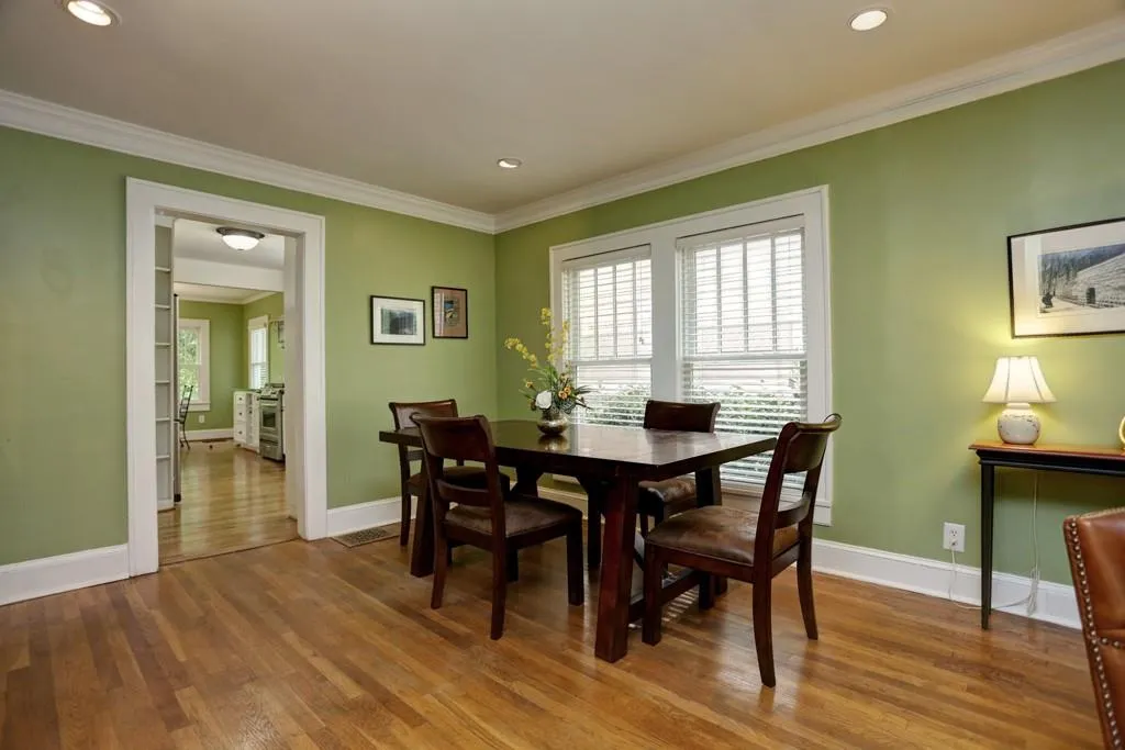 319 Delmont Drive Ne, Atlanta, Georgia 30305, 3 Bedrooms Bedrooms, ,3 BathroomsBathrooms,Residential,Sold,319 Delmont Drive Ne,5734957