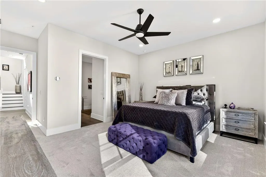 2722 Thornewilde Way, Atlanta, Georgia 30339, 3 Bedrooms Bedrooms, 0 ,4 BathroomsBathrooms,Residential,For Sale,2722 Thornewilde Way,7703425