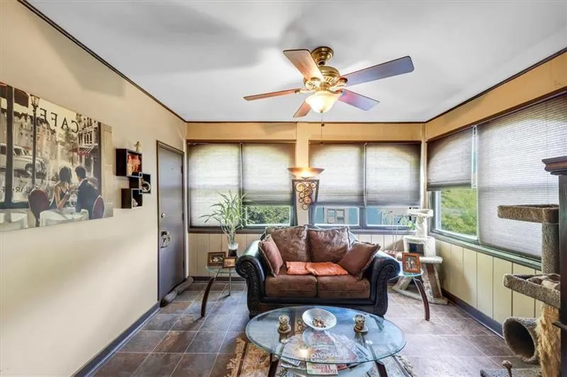 68 Montre Square Nw, Atlanta, Georgia 30327, 2 Bedrooms Bedrooms, ,2 BathroomsBathrooms,Residential,For Sale,68 Montre Square Nw,7617912