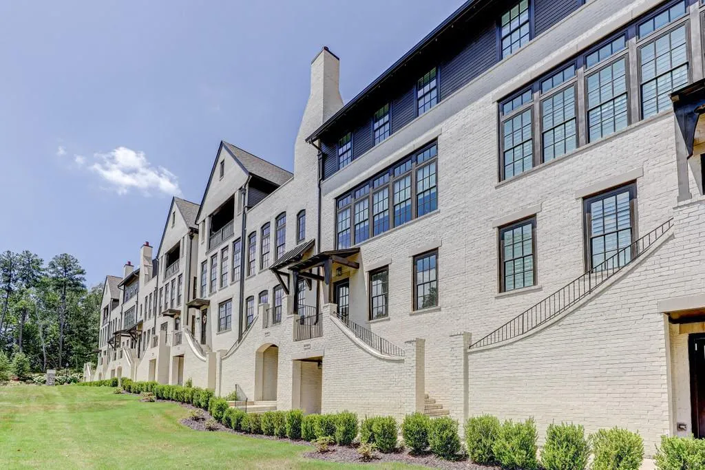 6405 Radiant Trace Unit 67, Sandy Springs, Georgia 30328, 3 Bedrooms Bedrooms, ,3 BathroomsBathrooms,Residential,Sold,6405 Radiant Trace Unit 67,6753389