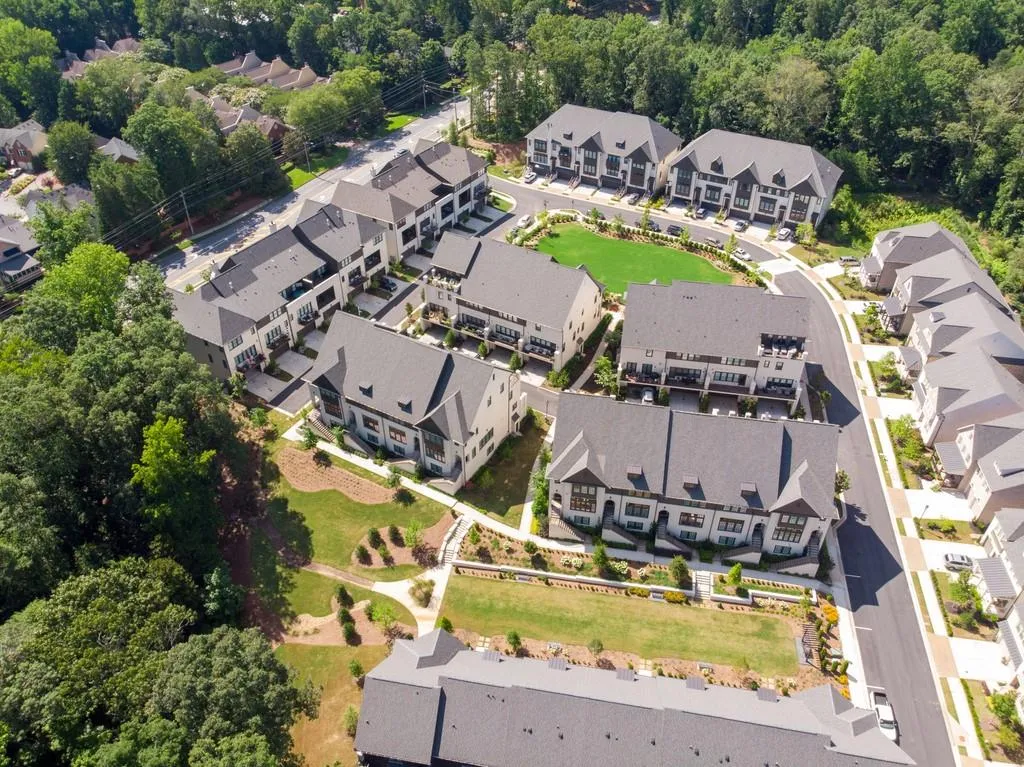 6405 Radiant Trace Unit 67, Sandy Springs, Georgia 30328, 3 Bedrooms Bedrooms, ,3 BathroomsBathrooms,Residential,Sold,6405 Radiant Trace Unit 67,6753389