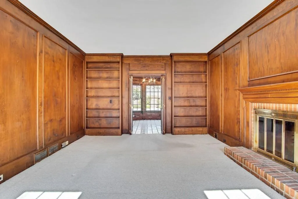 560 Cambridge Way Ne, Sandy Springs, Georgia 30328, 5 Bedrooms Bedrooms, ,3 BathroomsBathrooms,Residential,Sold,560 Cambridge Way Ne,6668380