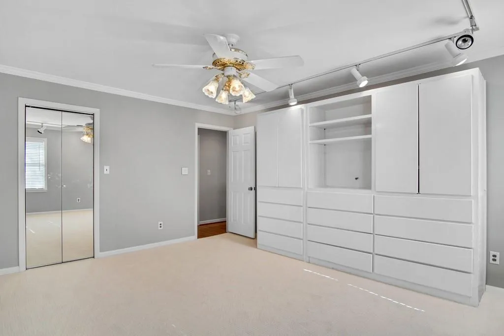 560 Cambridge Way Ne, Sandy Springs, Georgia 30328, 5 Bedrooms Bedrooms, ,3 BathroomsBathrooms,Residential,Sold,560 Cambridge Way Ne,6668380