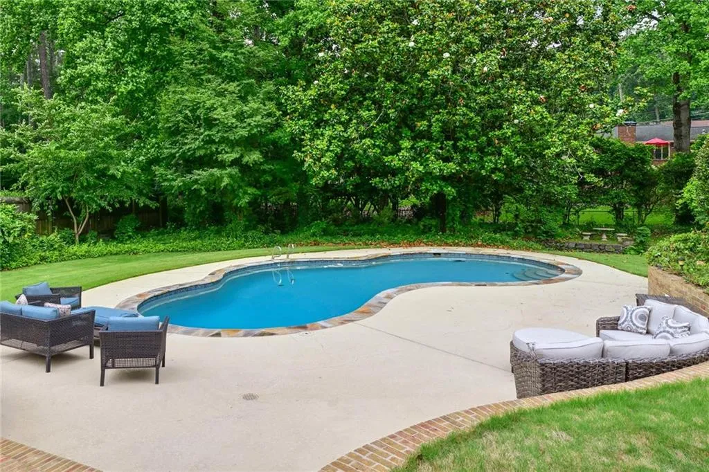 6270 Riverwood Drive, Atlanta, Georgia 30328, 5 Bedrooms Bedrooms, ,5 BathroomsBathrooms,Residential,Sold,6270 Riverwood Drive,7221628