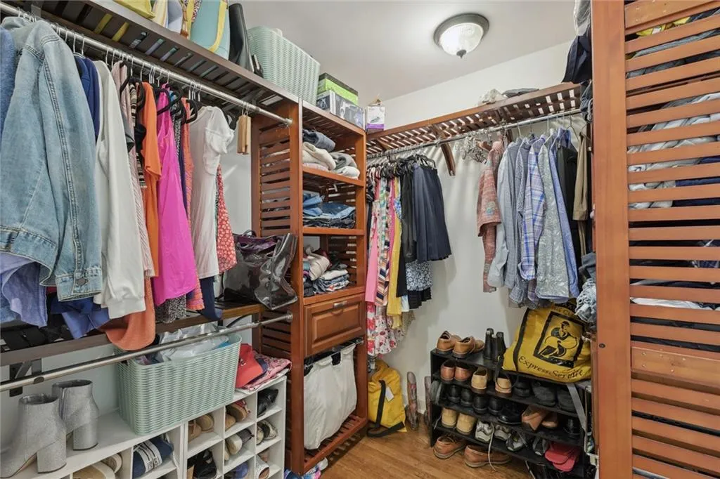 6270 Riverwood Drive, Atlanta, Georgia 30328, 5 Bedrooms Bedrooms, ,5 BathroomsBathrooms,Residential,Sold,6270 Riverwood Drive,7221628