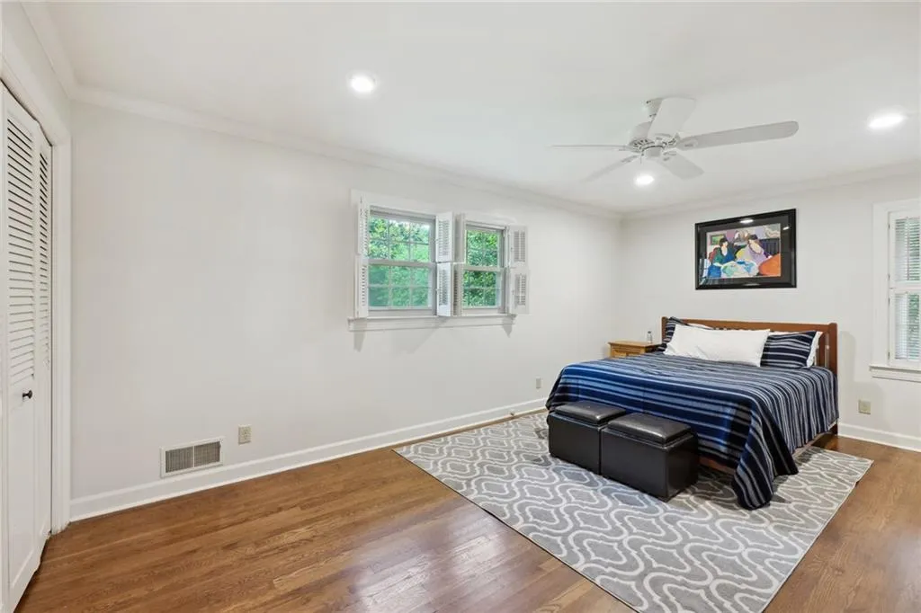 6270 Riverwood Drive, Atlanta, Georgia 30328, 5 Bedrooms Bedrooms, ,5 BathroomsBathrooms,Residential,Sold,6270 Riverwood Drive,7221628