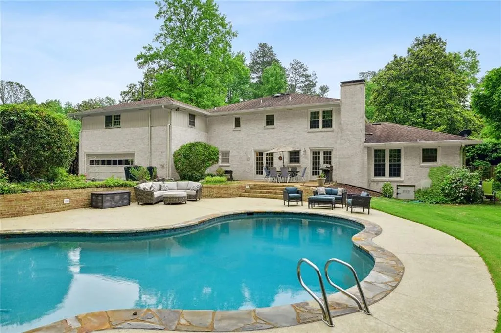 6270 Riverwood Drive, Atlanta, Georgia 30328, 5 Bedrooms Bedrooms, ,5 BathroomsBathrooms,Residential,Sold,6270 Riverwood Drive,7221628